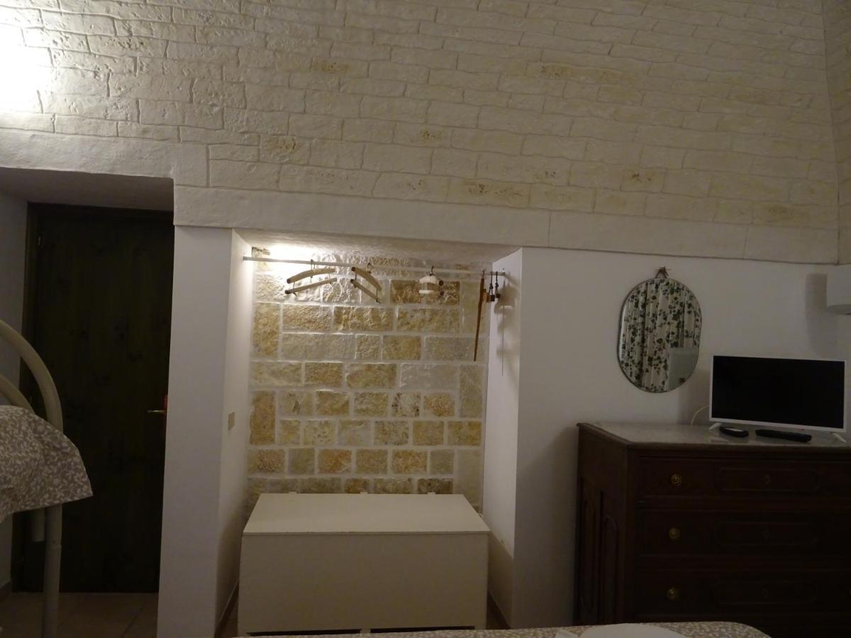 Penzion Trulli Di Zia Tata Locorotondo Exteriér fotografie