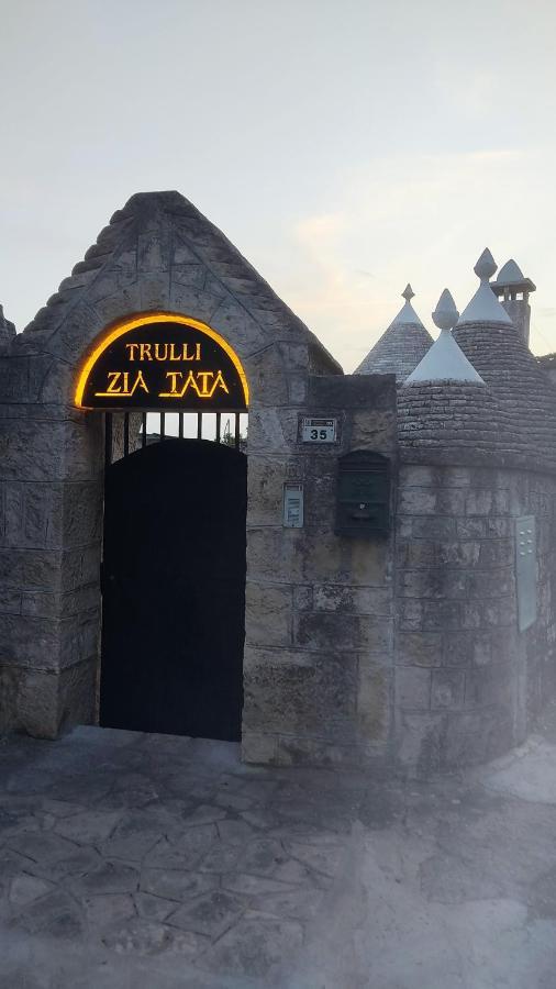 Penzion Trulli Di Zia Tata Locorotondo Exteriér fotografie