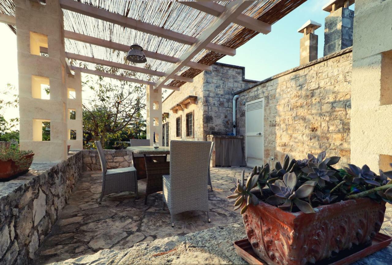 Penzion Trulli Di Zia Tata Locorotondo Exteriér fotografie